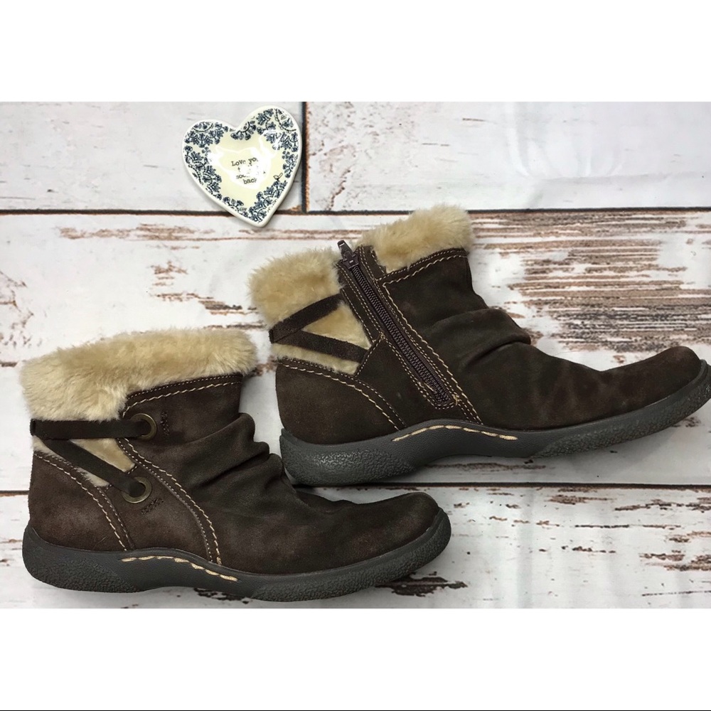 BareTraps Leanna Suede Boot